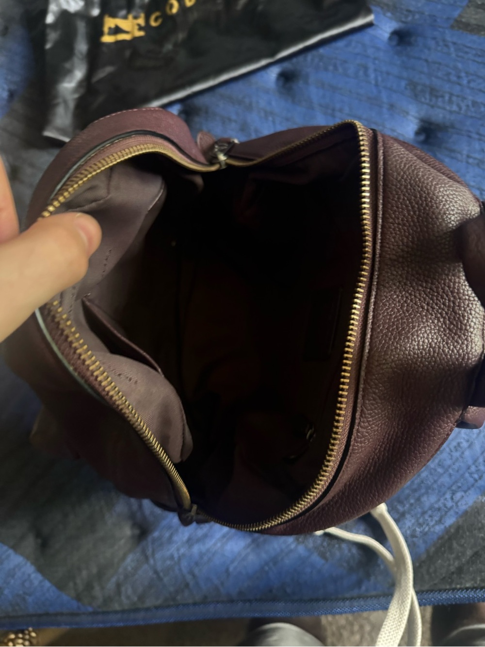 Coach New York Leather Women’s Backpack in Burgundy - Picture 3 of 4